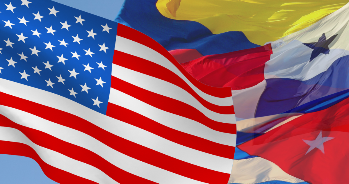 Banderas de Estados Unidos, Colombia, Panamá y Cuba.