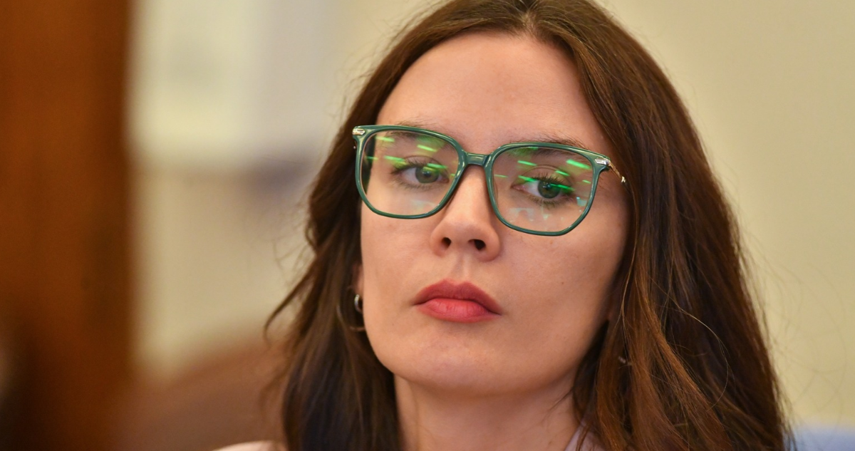 Exministra Camila Vallejo cuestiona respaldo de Kast a Rabat: “Por razones menos graves han sacado ministras”