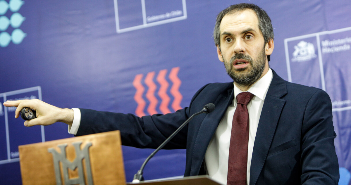 Exministro Grau: “El Gobierno decía ‘no hay recursos’ y su primera medida fue tener menos recursos”