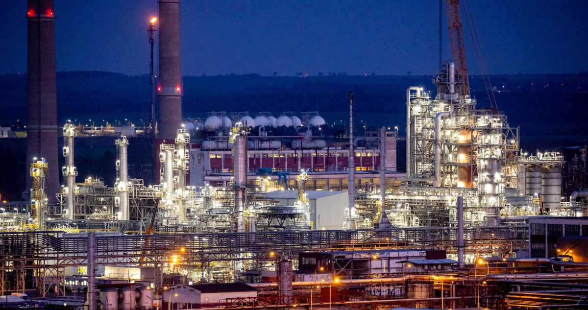 FMI alerta que del mayor shock petrolero “en al menos cinco o seis décadas” y consecuencias económicas