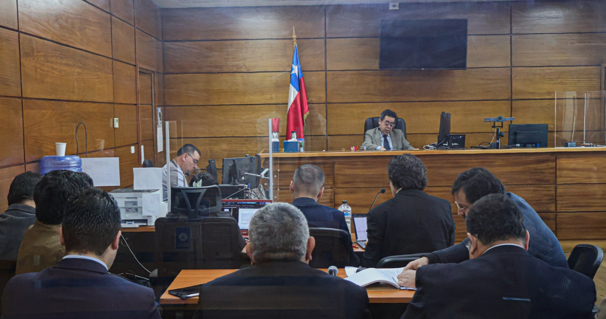 https://media.biobiochile.cl/wp-content/uploads/2026/10/formalizacion-caso-embotelladora-llacolen.png