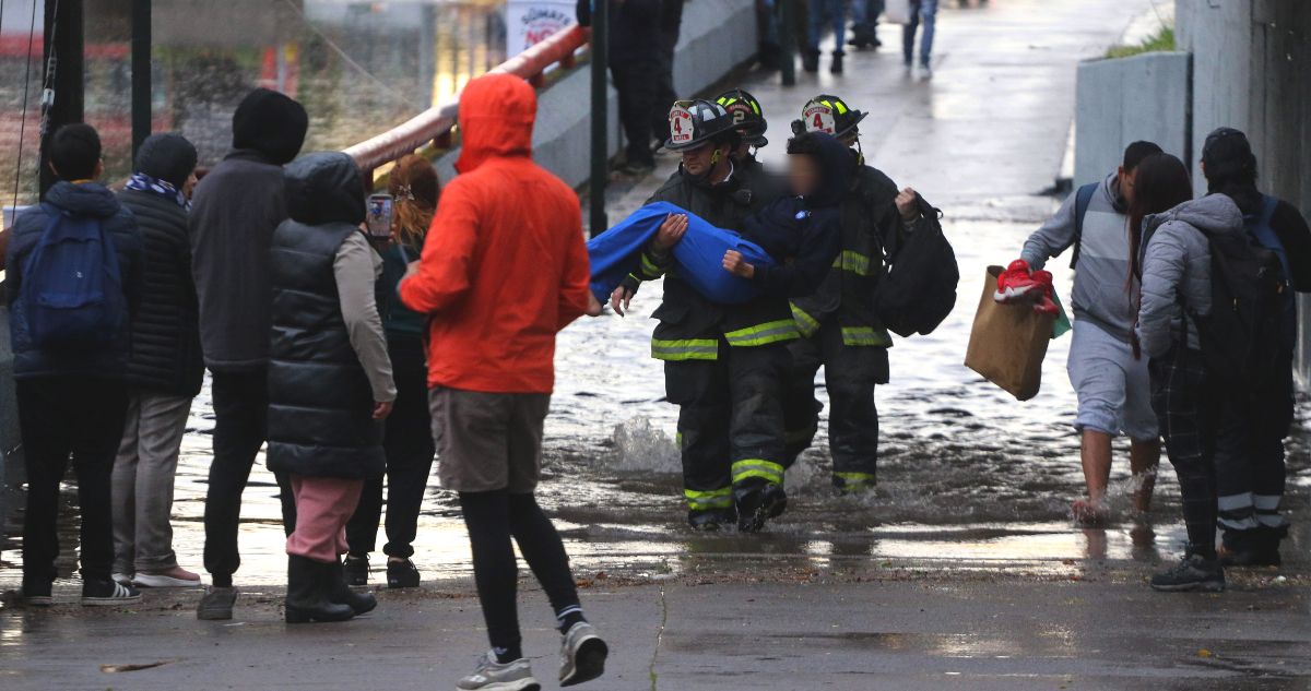 SLEP Santiago Centro suspende clases en cinco establecimientos tras daños por precipitaciones