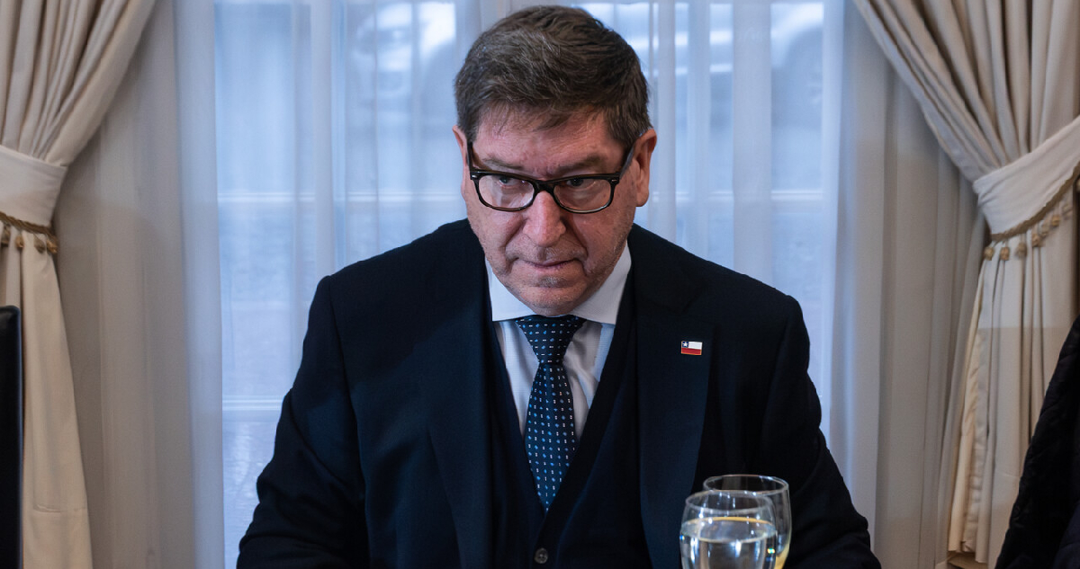Gobierno mueve su optimismo económico para 2027 tras nueva caída de la producción minera