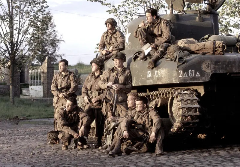 James McAvoy denuncia acoso de compañero de "Band of Brothers" y deja lista de posibles culpables