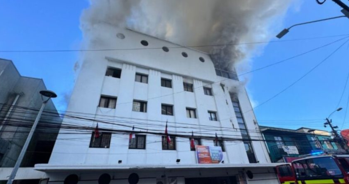 Municipalidad presenta denuncia criminal por incendio que destruyó Casa de la Cultura de Coronel