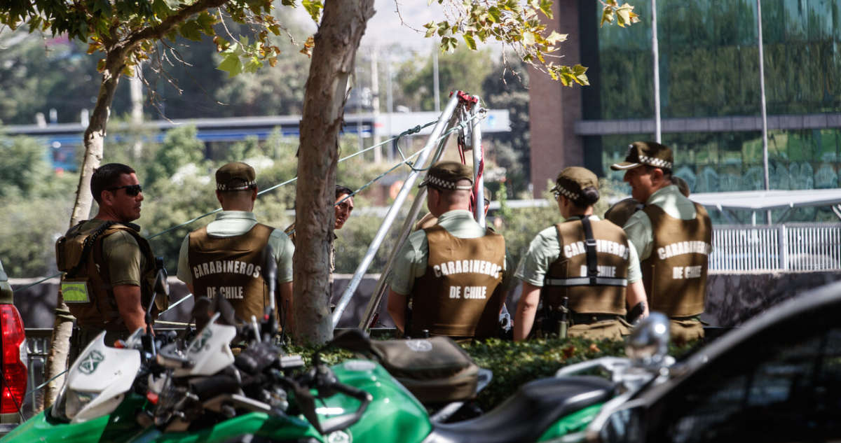 Investigan posible homicidio tras hallazgo de cuerpo de mujer en el río Mapocho