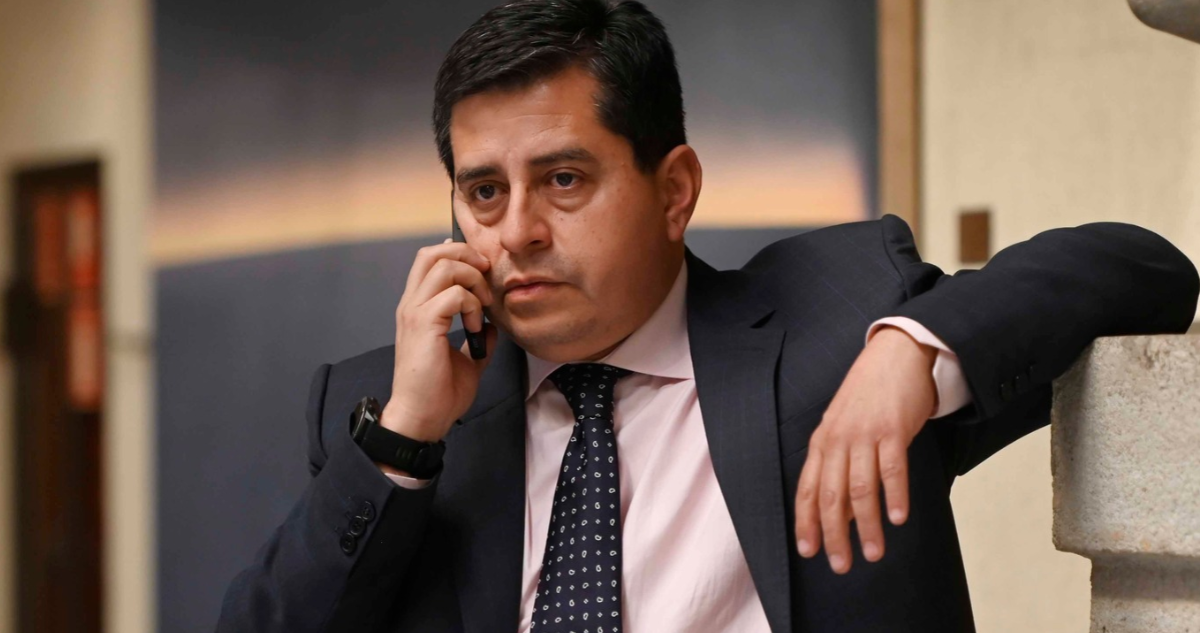 La “mexicana” que acusa senador Pedro Araya tras salida de comisión: “Mi único pecado fue llegar a acuerdo”
