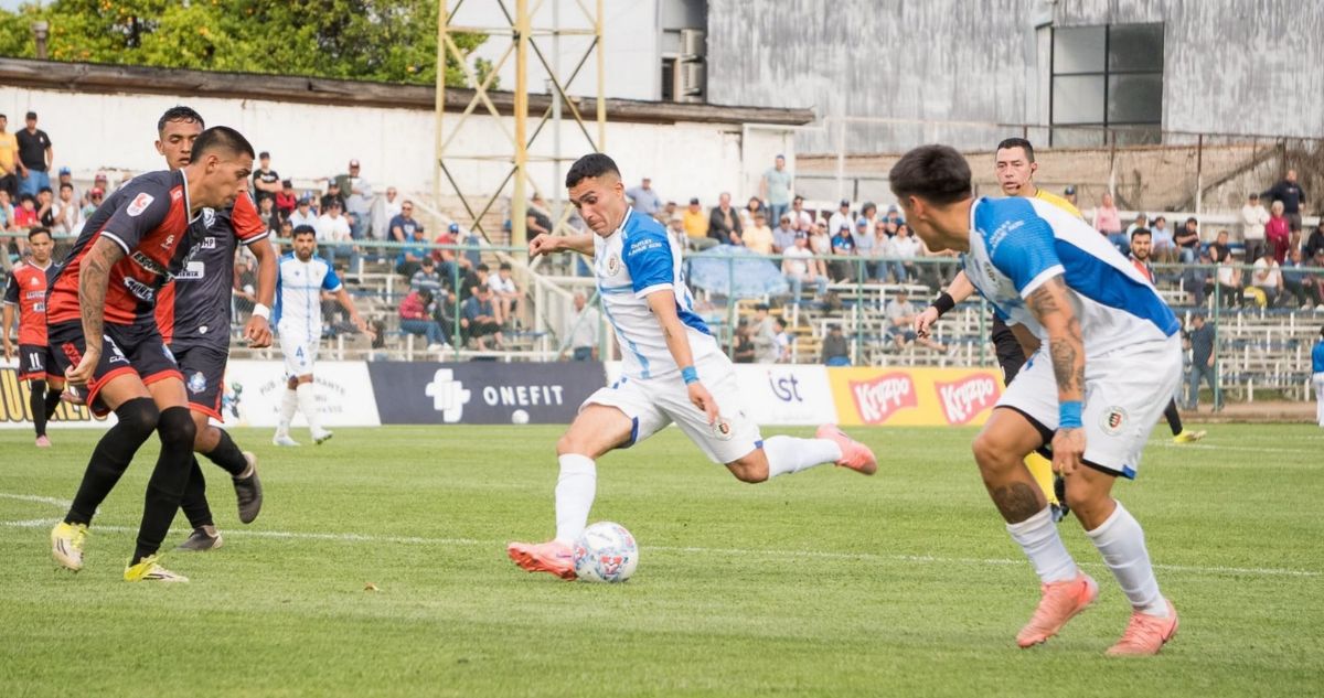Santa Cruz no pudo con Antofagasta en la Liga de Ascenso.