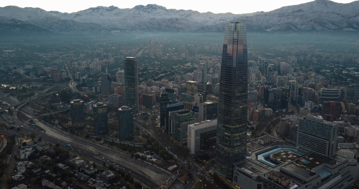 Mal clima para la economía: las proyecciones globales que apuntan bajo crecimiento para Chile en 2026