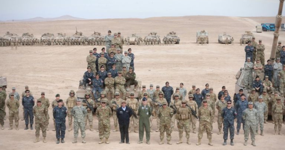 Ministro de Defensa visita Colchane