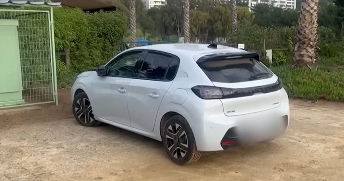 Misteriosa desaparición de adulta mayor: salió de Las Condes hacia la playa y auto es la única pista