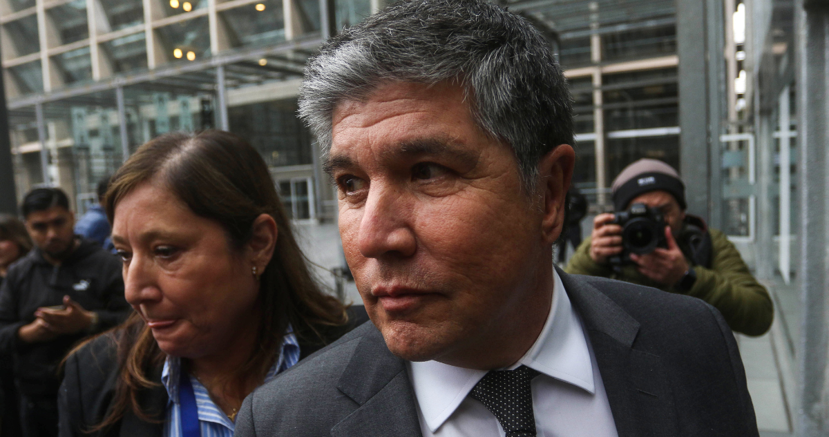Monsalve se defiende y niega “maniobra dilatoria” tras cuestionamientos por postergación de audiencia