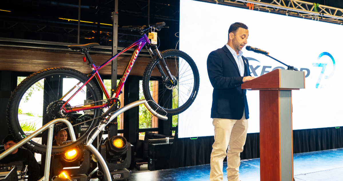 Oxford cumple 70 años y lanza nuevos modelos de bicicletas aro 32 pulgadas