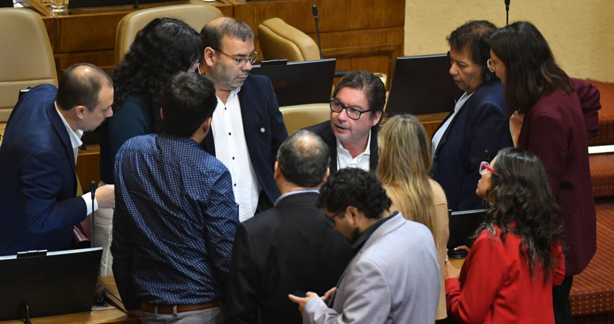 PC pausa interpelación a Rabat por rebaja de penas a violadores y pedirá sesión especial