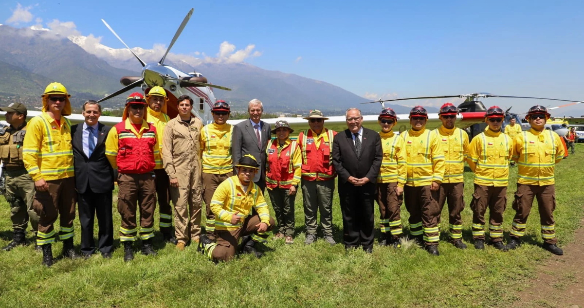 Avión Tanker, helicópteros y más: qué incluye el plan del Gobierno para combatir incendios forestales