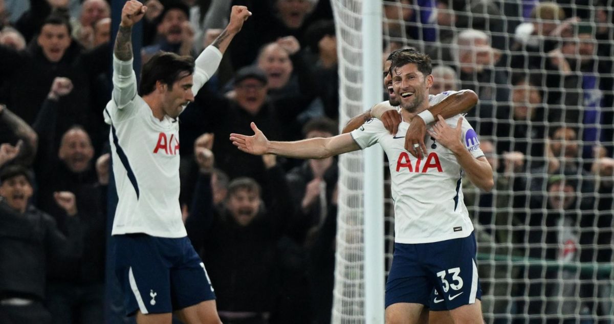 Tottenham ganó a Coventry y tomó un respiró en la Premier League.