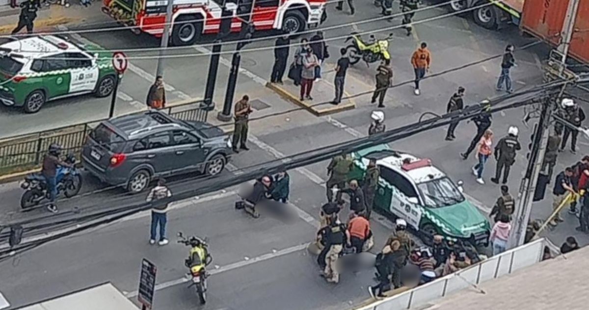 Radiopatrulla de Carabineros atropella a 4 personas en La Florida: víctimas sufrieron lesiones graves