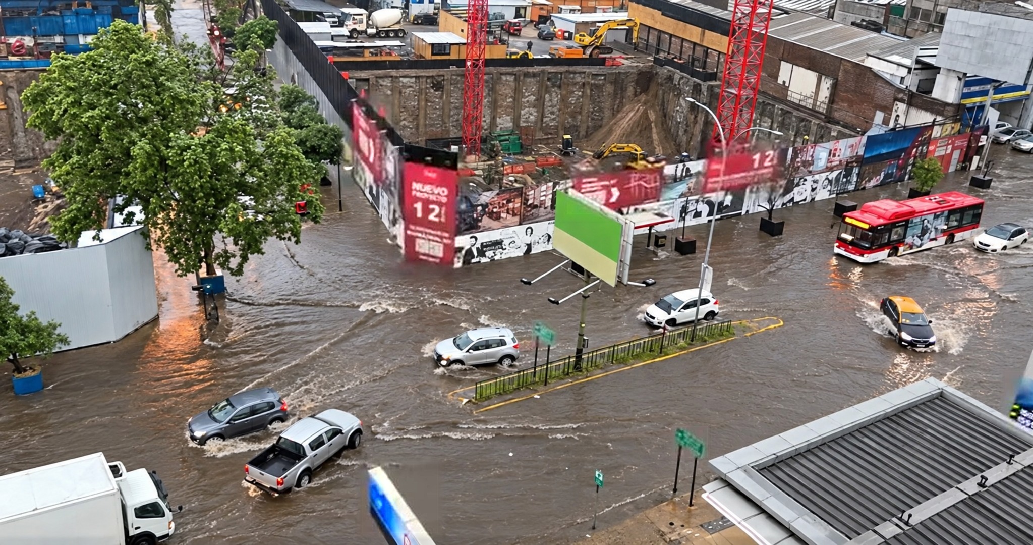 Reportan calles completamente inundadas en medio de tormentas que azotan a la RM