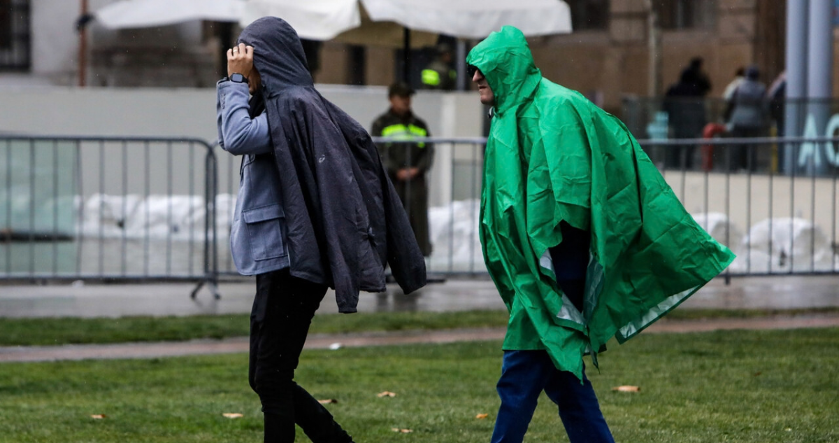 Río atmosférico traerá lluvias y nieve a Chile: martes sería el día más intenso del sistema frontal