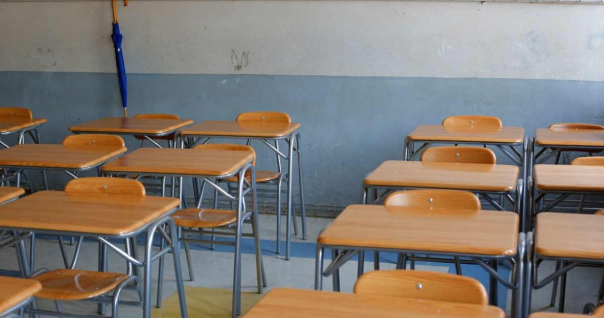 Talcahuano, Hualpén y Penco suspenden clases en recintos educacionales municipales por sistema frontal