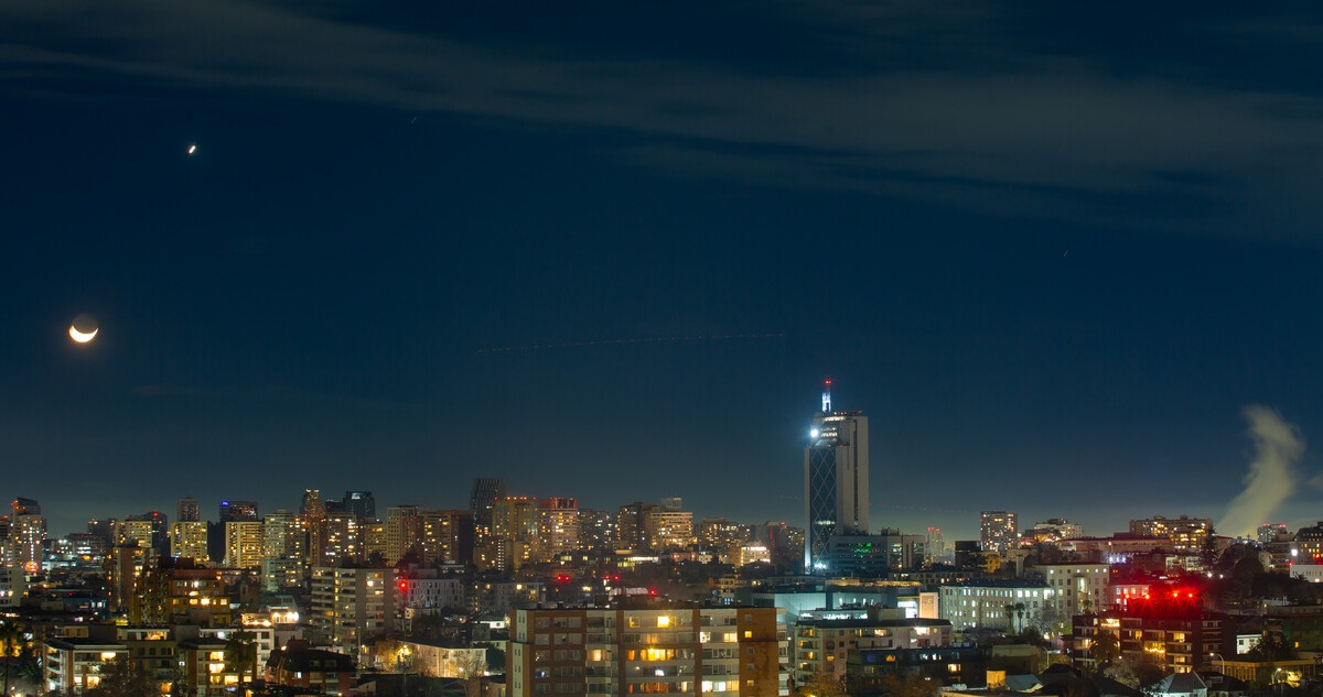 https://media.biobiochile.cl/wp-content/uploads/2026/10/santiago-500-anos.jpg