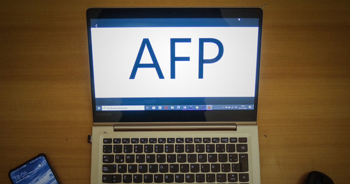 Se abre el frente judicial para las AFP con afiliados pidiendo medidas por desplome del fondo E