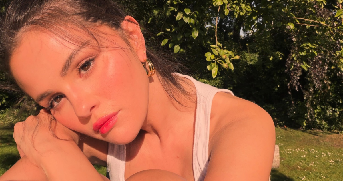 Selena Gomez reveló que vapear cambió su voz