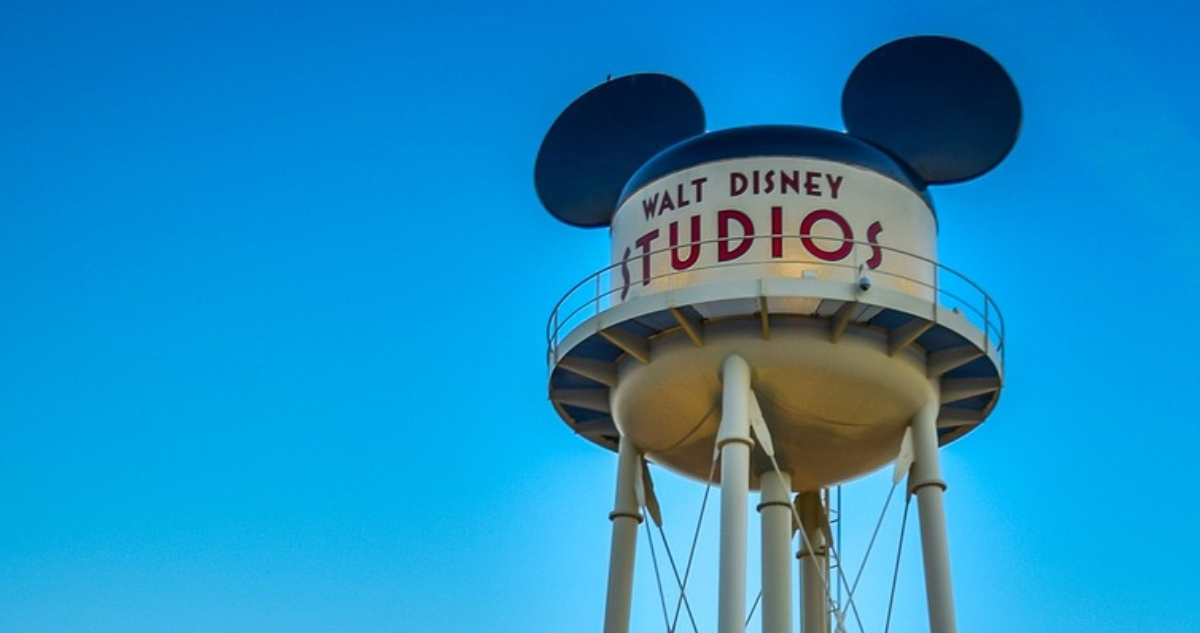 Siguen los recortes masivos en Disney: gigante despide a 300 personas y ofrece jubilación anticipada