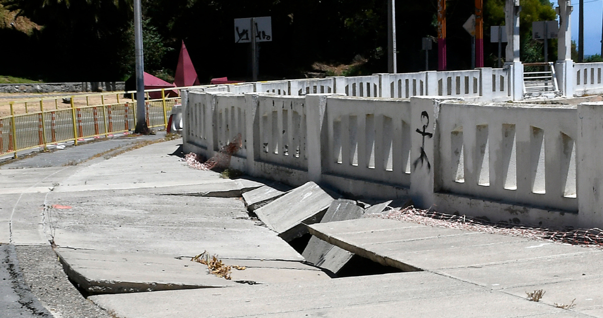 Socavón en Avenida Altamirano | AgenciaUno