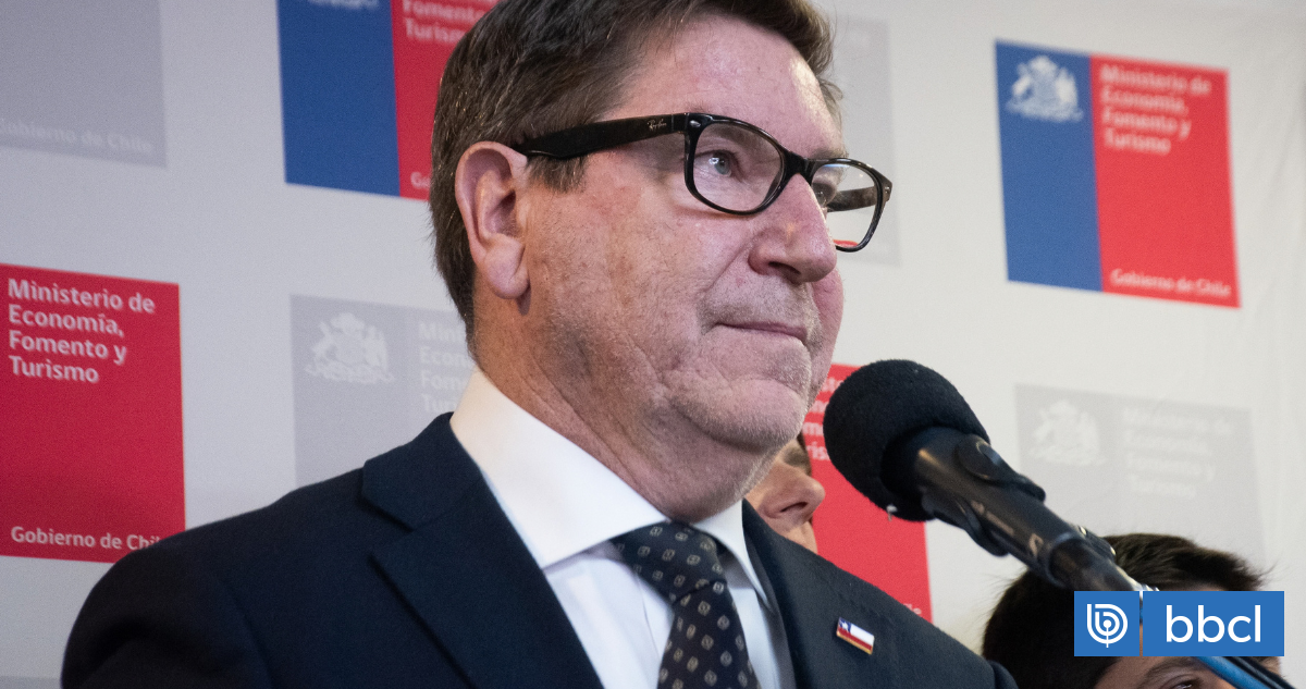 Ministro de Economía admite nuevo tropiezo económico por Imacec pero promete "acción y determinación"