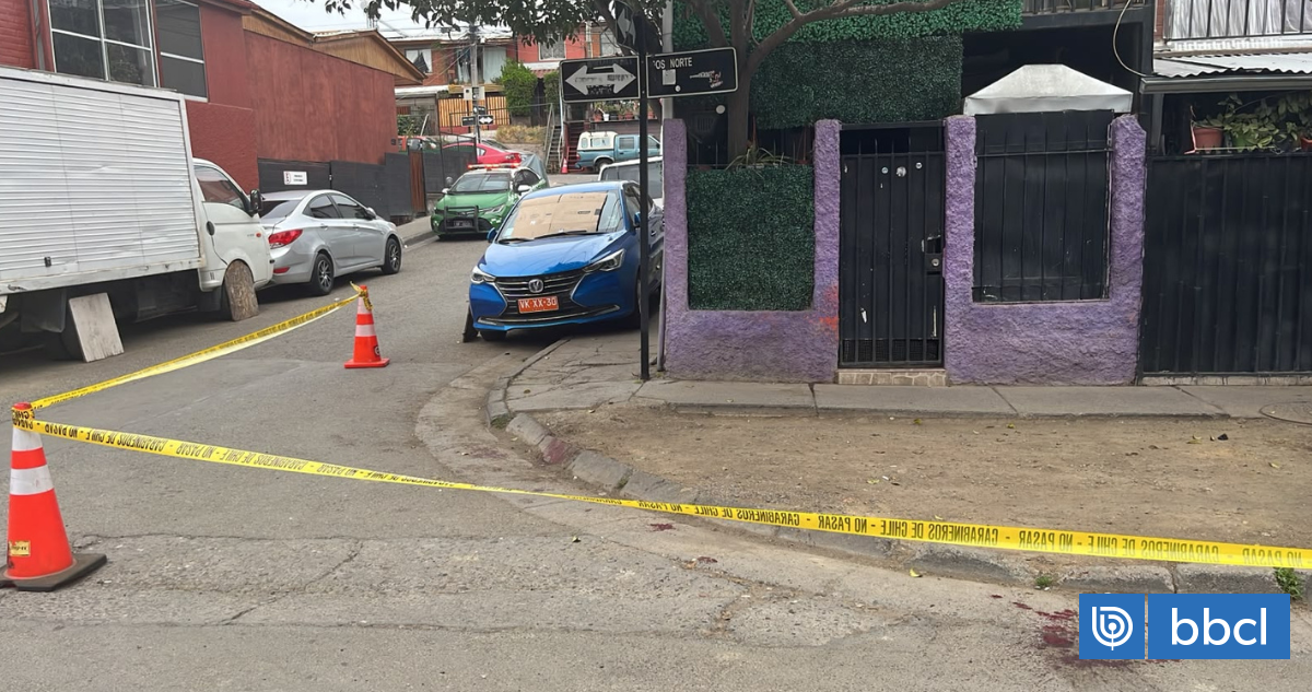 Joven de 25 años en riesgo vital tras ser baleado y apuñalado en Lo Barnechea