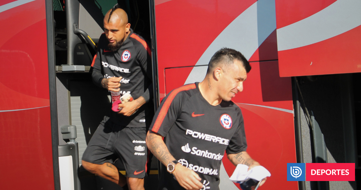 Medel contesta a Vidal por pedir vuelta de Generación Dorada a La Roja: "No sacamos nada con discutir"