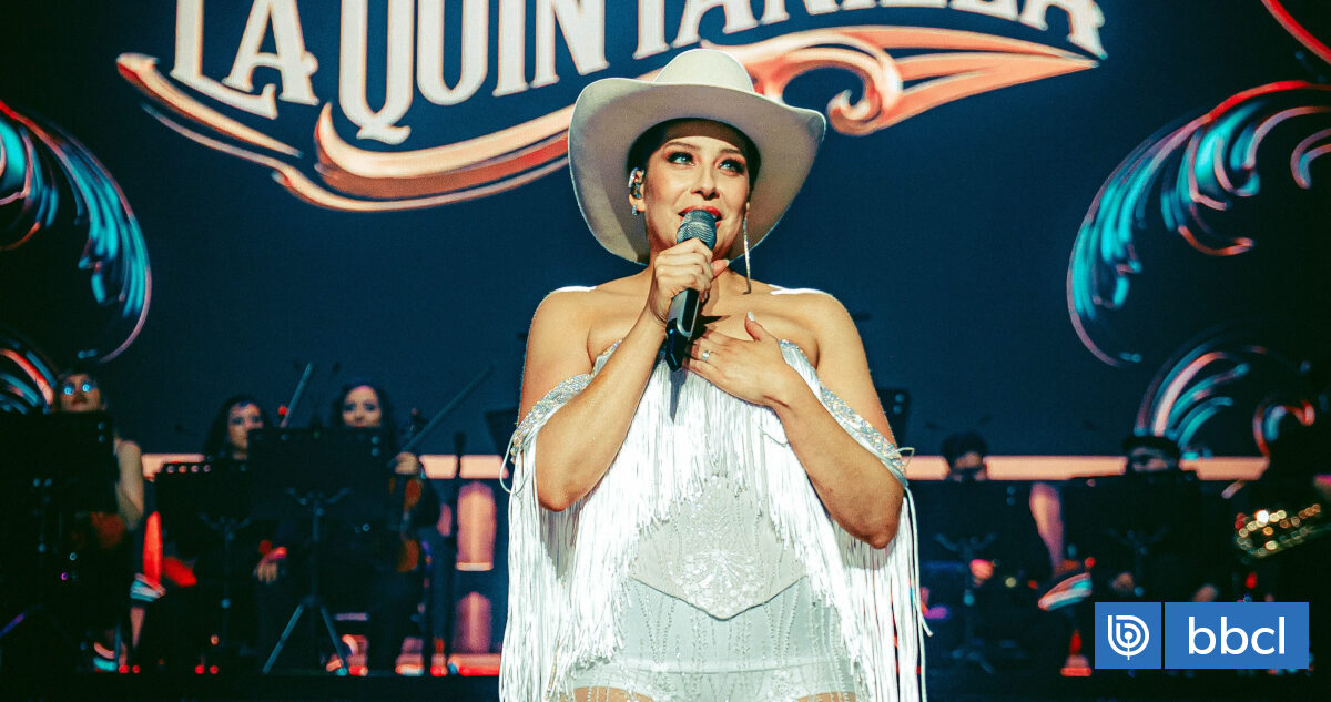 "Nunca soltó mi mano": MJ Quintanilla dedicó emotivas palabras a su madre en el Santander Arena