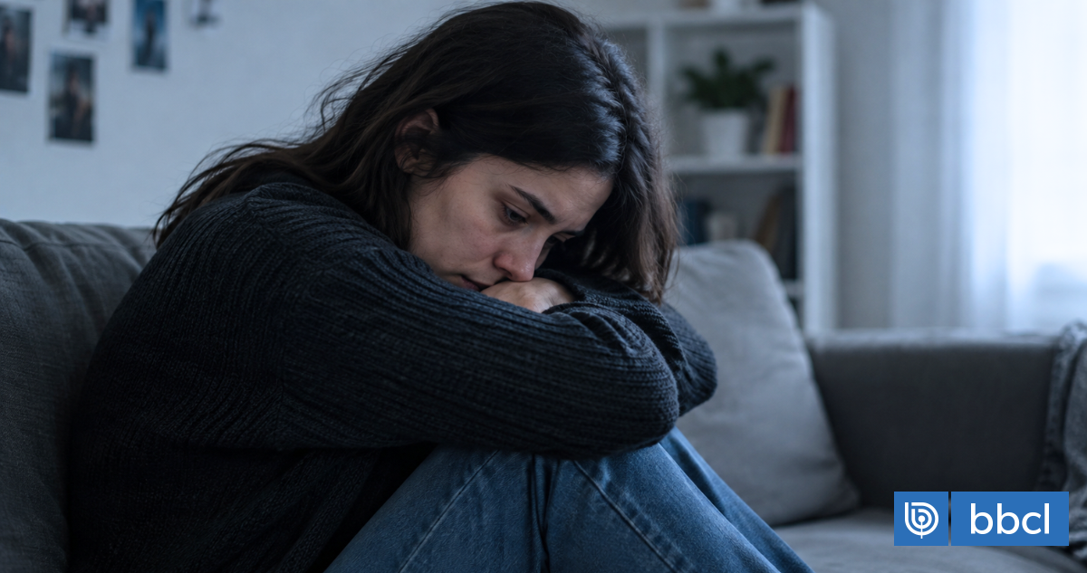 Insomnio, soledad y tristeza: la salud mental de los chilenos tiene su peor nivel desde la pandemia