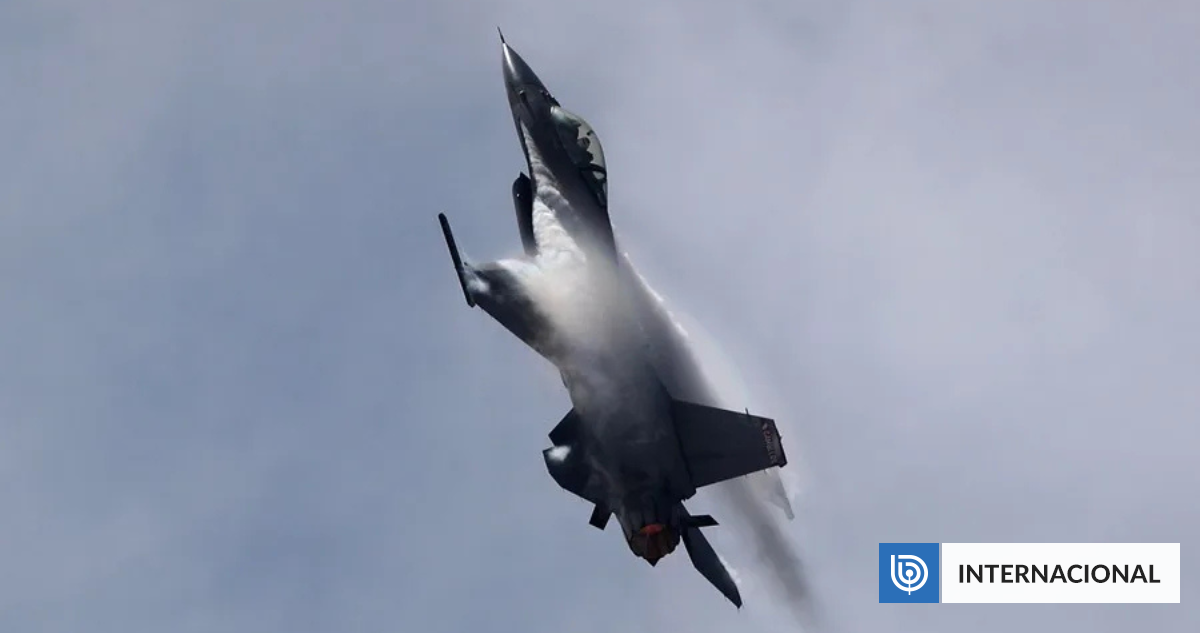 Despliegan aviones F-16 de la OTAN en Rumania ante alerta por drones cerca de su espacio aéreo
