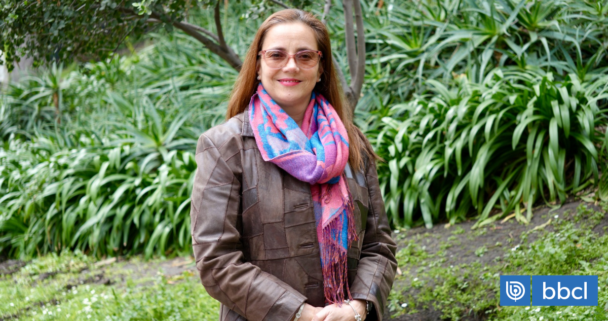 Profesora de educación física Andrea Nadalini asume como nueva directora del Liceo 1 en Santiago