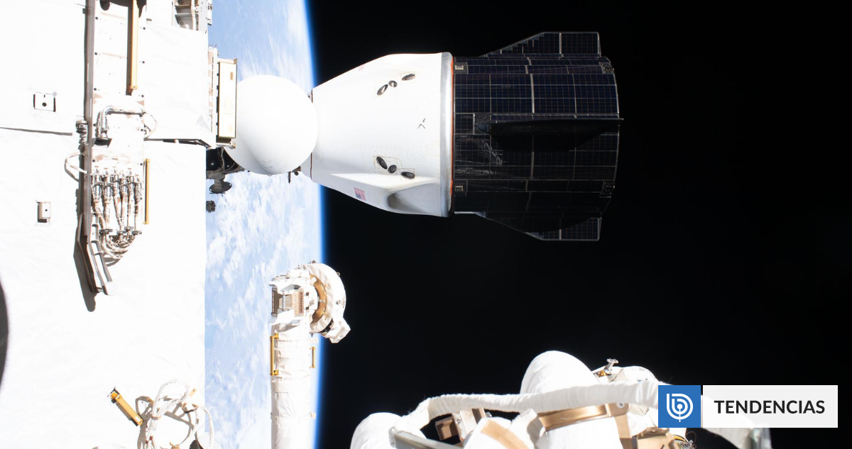 Cápsula Dragon inicia el regreso a la Tierra tras 8 meses en el espacio