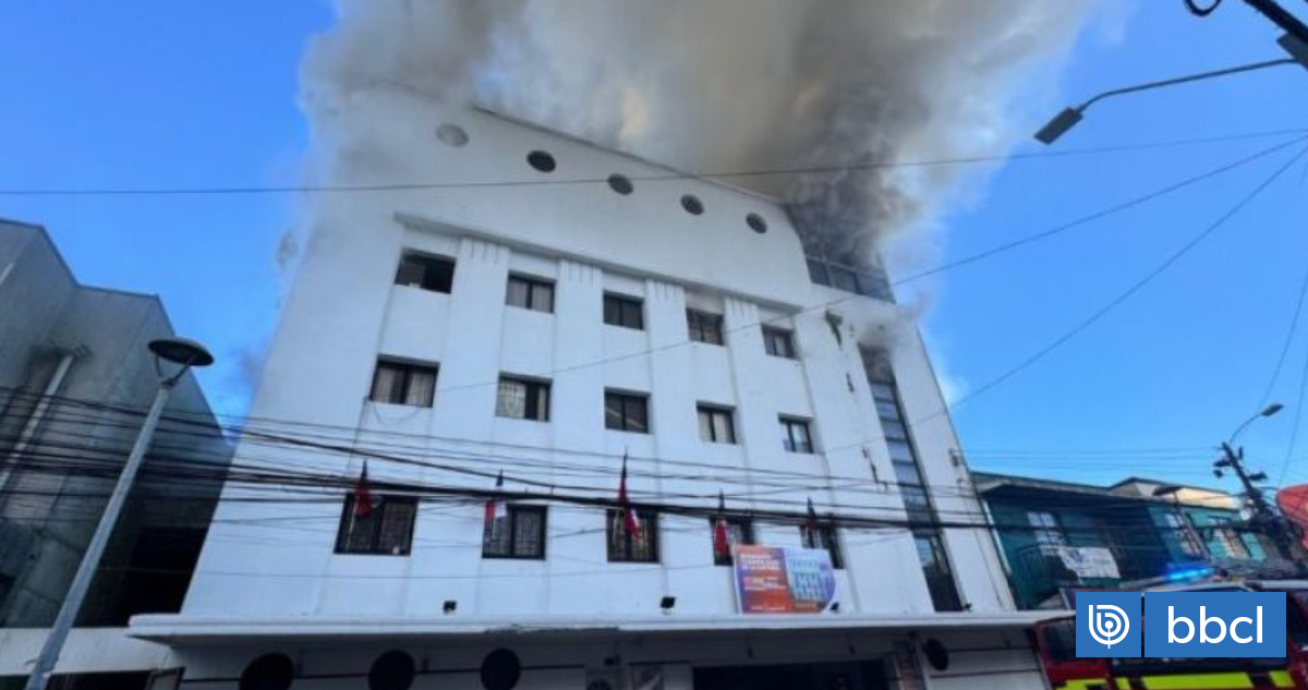 Municipalidad presenta denuncia criminal por incendio que destruyó Casa de la Cultura de Coronel