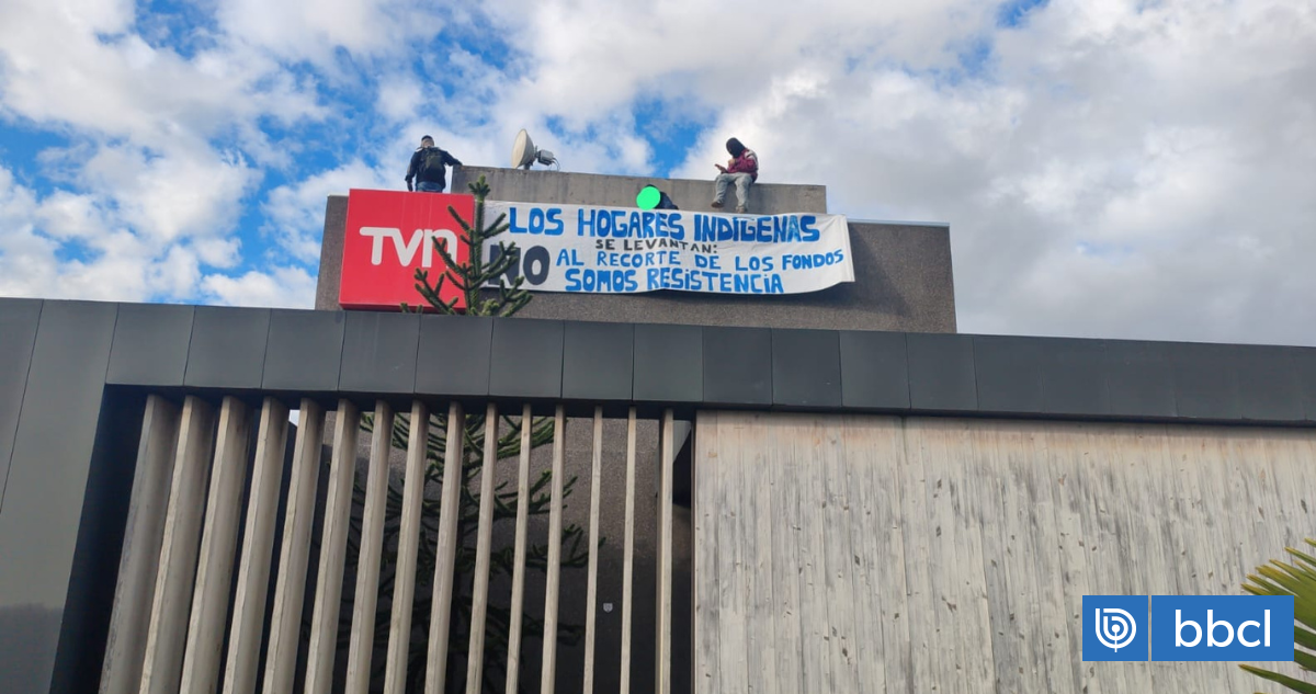 Tras toma de edificios de Junaeb y TVN en La Araucanía, estudiantes mapuches logran acuerdo