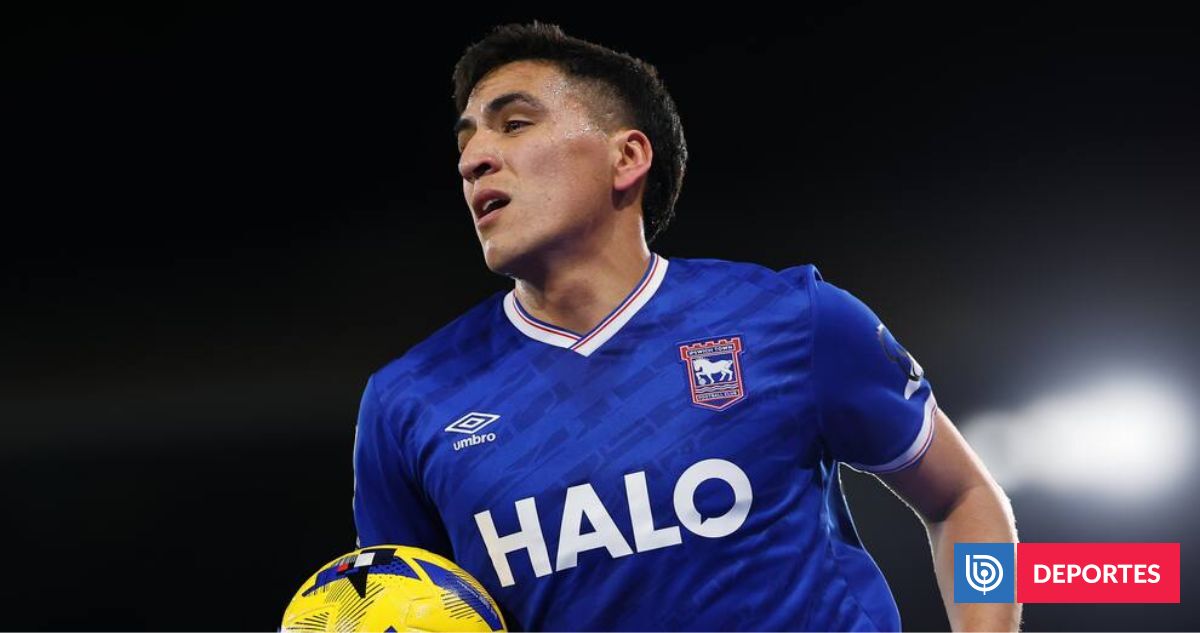 Tras polémica en La Roja: DT de Ipswich Town aclara cómo regresó Marcelino Núñez a Inglaterra