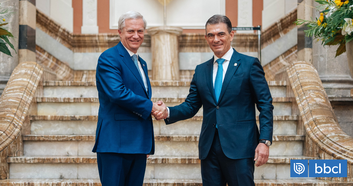 Kast y Paz acuerdan avanzar en restablecer relaciones diplomáticas entre Chile y Bolivia
