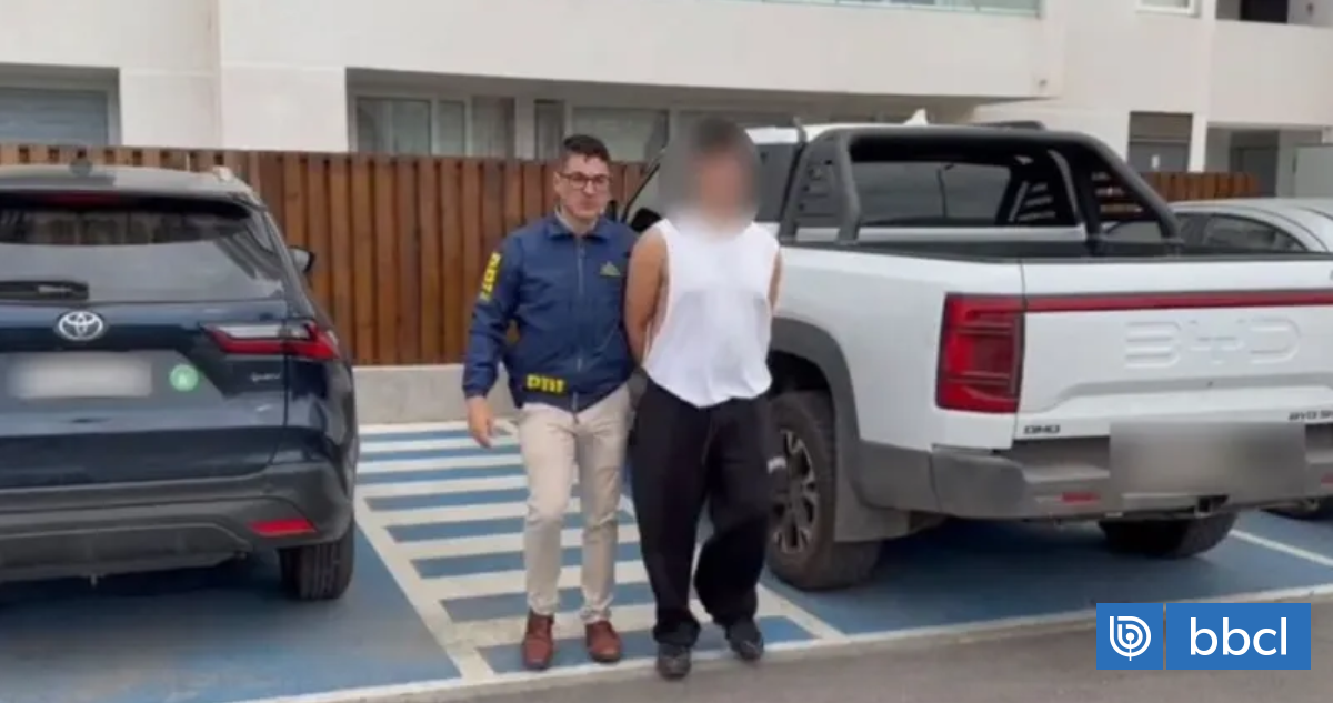Detienen a dos médicos acusados de vender licencias falsas por hasta $120 mil pesos en La Serena