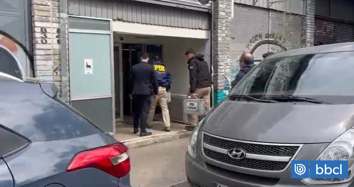 Detienen a sujeto presuntamente implicado en millonario robo a bodega de la Corte de Santiago