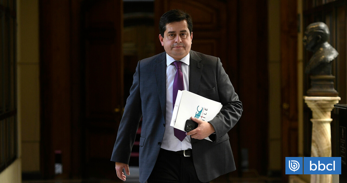 "Socialismo autoritario": castigo al senador Pedro Araya desata crisis entre PS y PPD