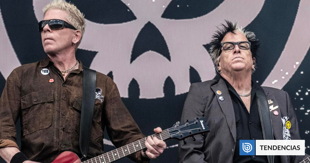 Guitarrista emblemático de The Offspring abandona la banda por problemas de salud: "Profunda tristeza"