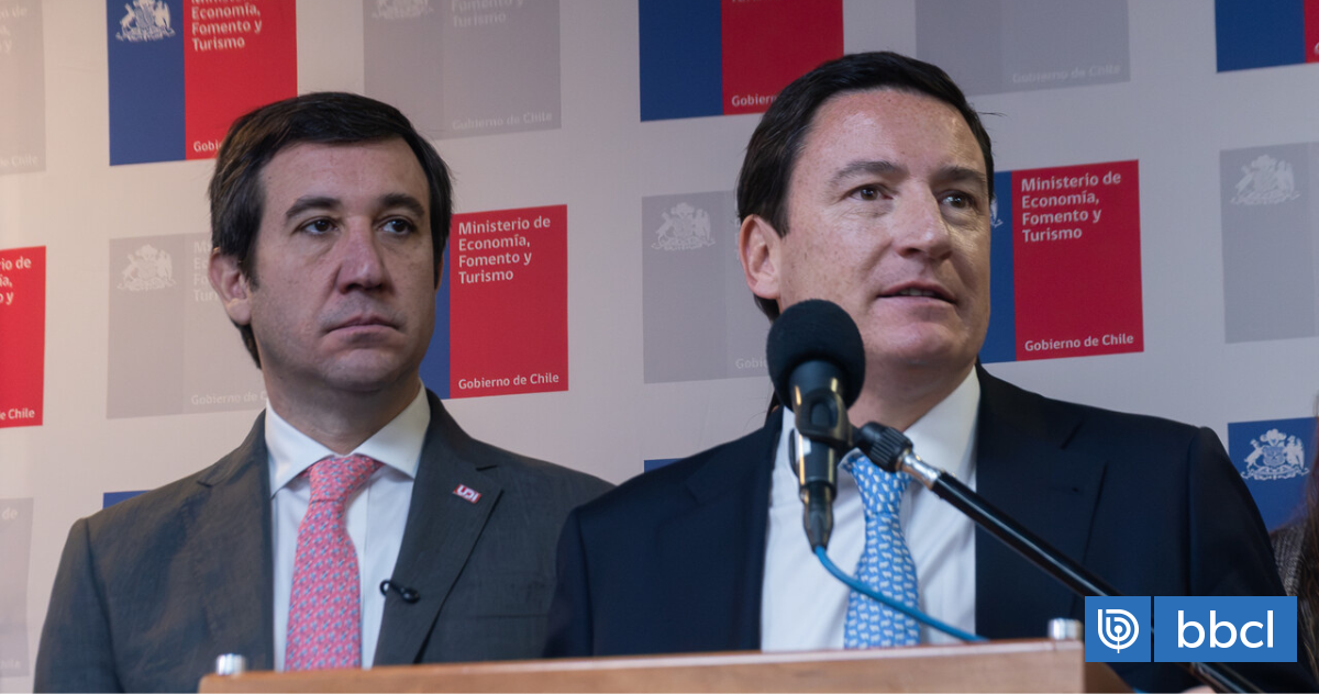 Squella retrocede tras polémica con la UDI y ofrece disculpas por sus dichos contra Hernán Larraín