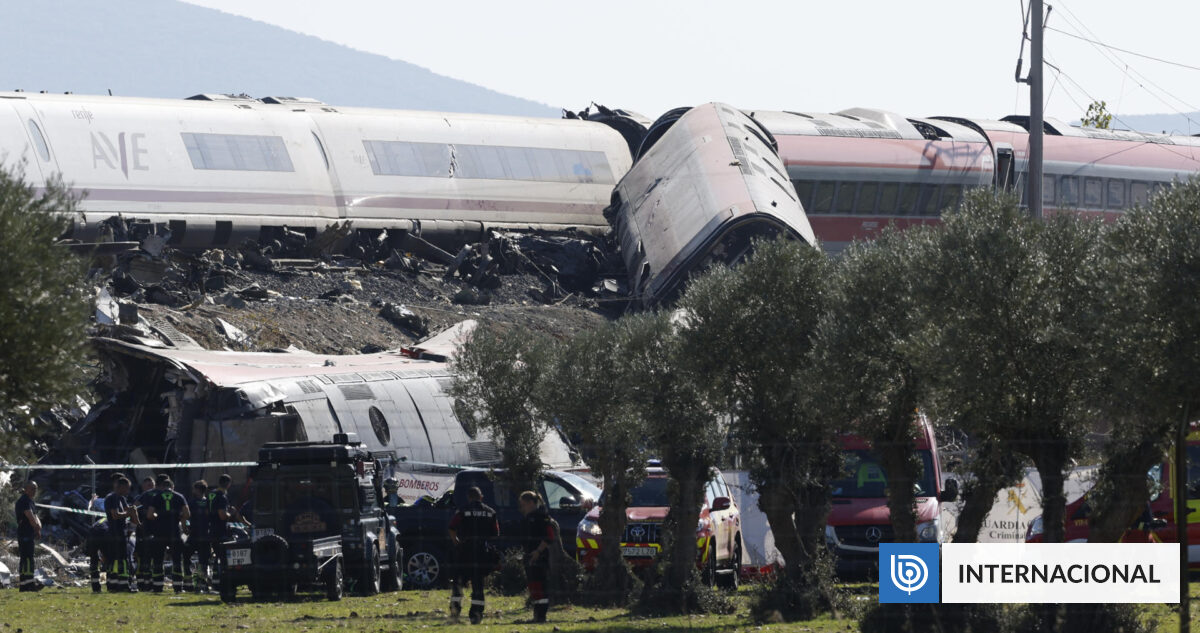 Tragedia en España: qué pasó en los 23 minutos previos al choque de trenes que dejó 68 muertos