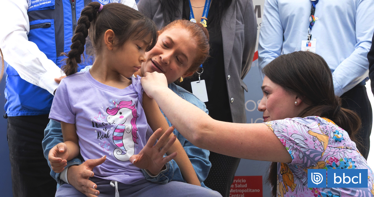 Minsal refuerza vacuna contra el sarampión en miles de niños y está alerta por casos en las Américas