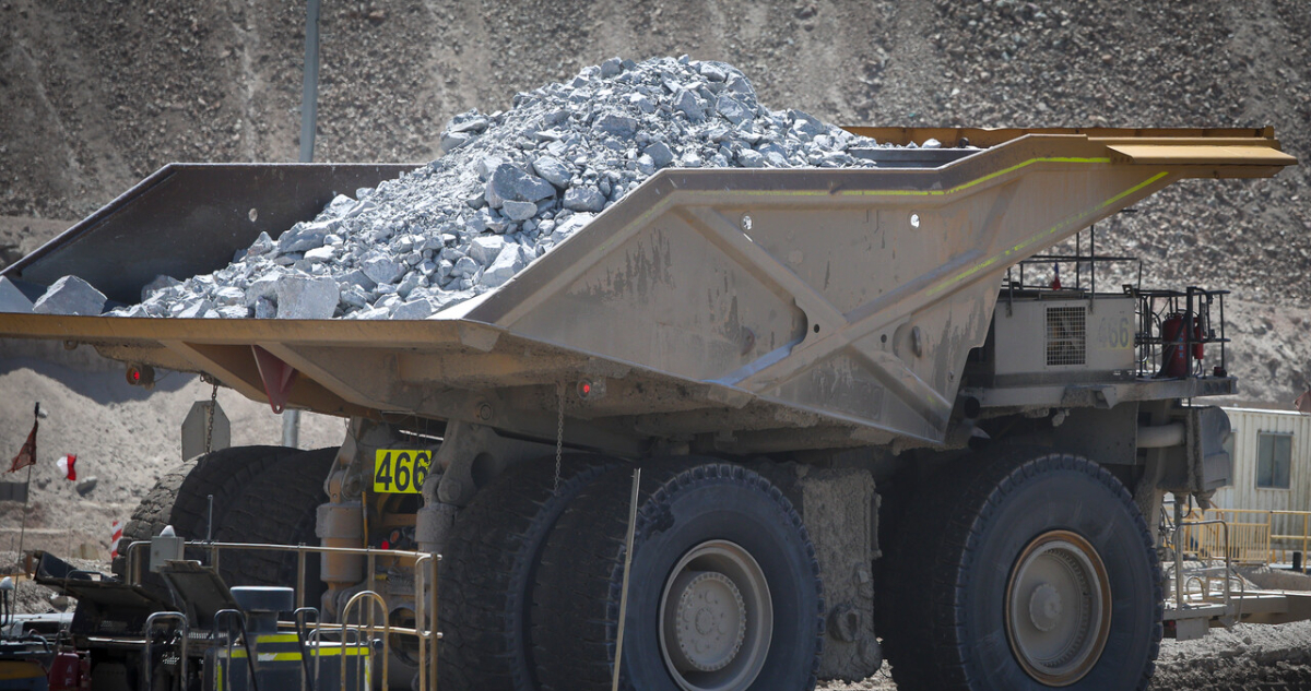 BHP endurece postura contra sindicato de Spence y defiende millonaria demanda por paralización