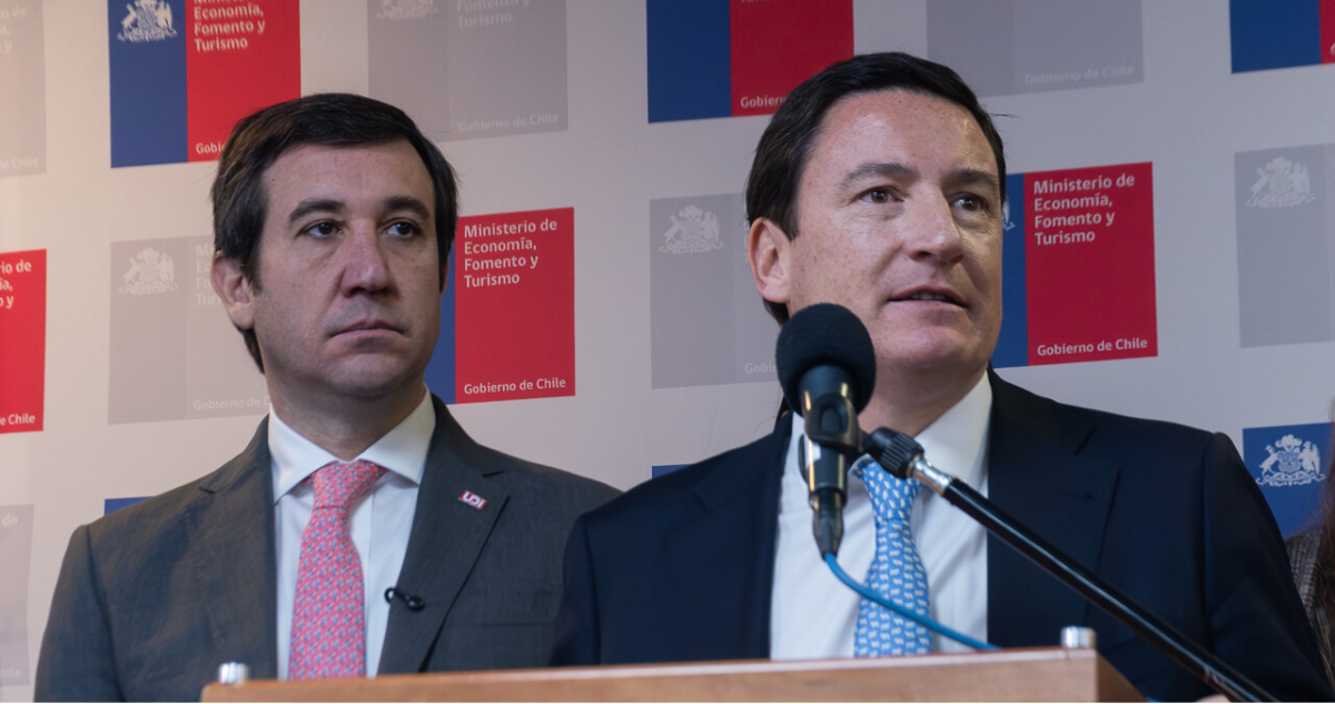 Squella retrocede tras polémica con la UDI y ofrece disculpas por sus dichos contra Hernán Larraín